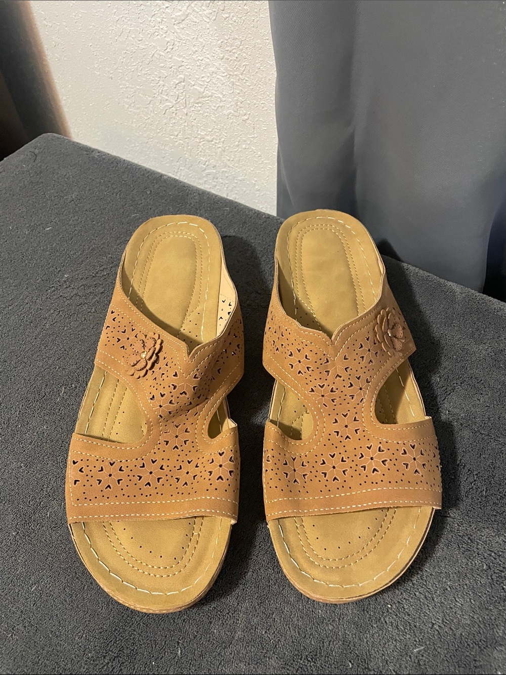 Women’s Tan Laser-Cut Slip-On Mules NWOT